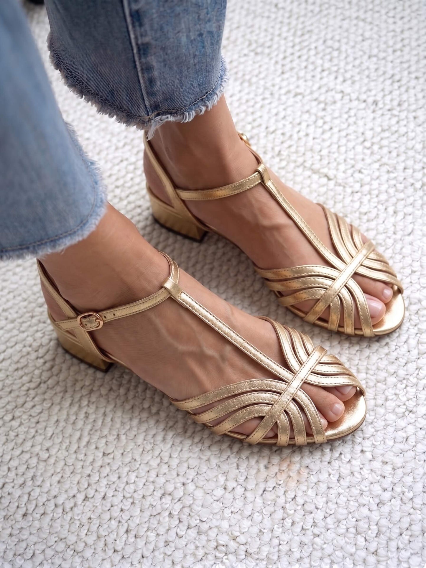 Elegant Metallic Gold T-Strap Peep Toe Multi Strap Flat Sandals
