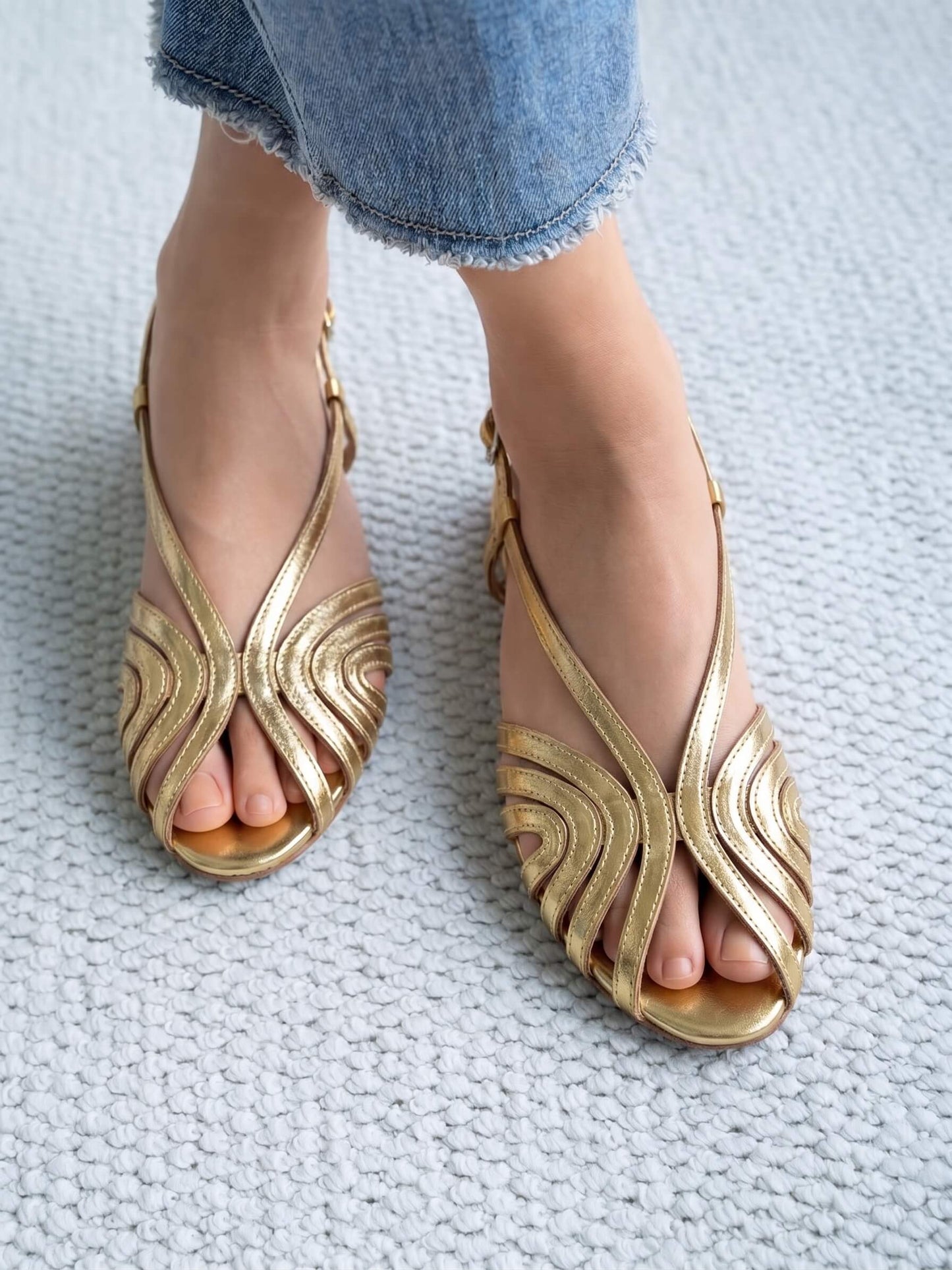 Metallic Gold Wavy Strappy Round Toe Slingback Sandals