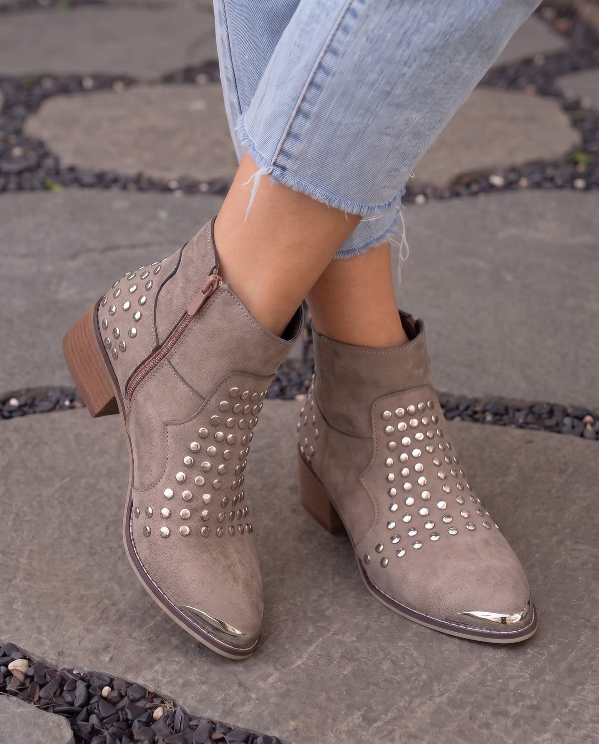 Western-Inspired Taupe Suede Studded Ankle Boots with Metal Tip